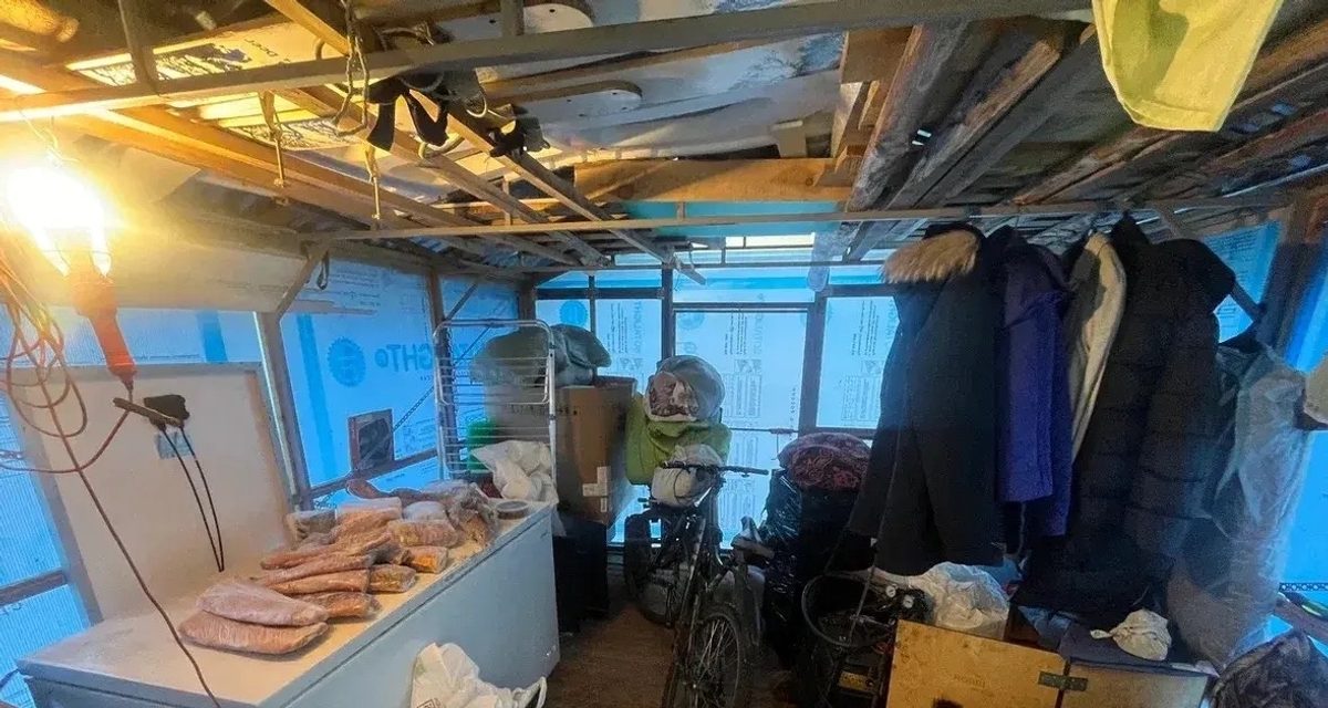 У жителя Комсомольска нашли ружьё, икру и осетровую рыбу, а раньше его уже судили за оружие